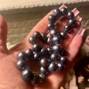 Saltwater Tahitian pearl necklace